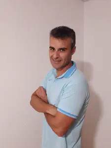 SALVADOR MUÑOZ BENITO